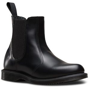 NWOT Dr. Martens Flora Chelsea Boots